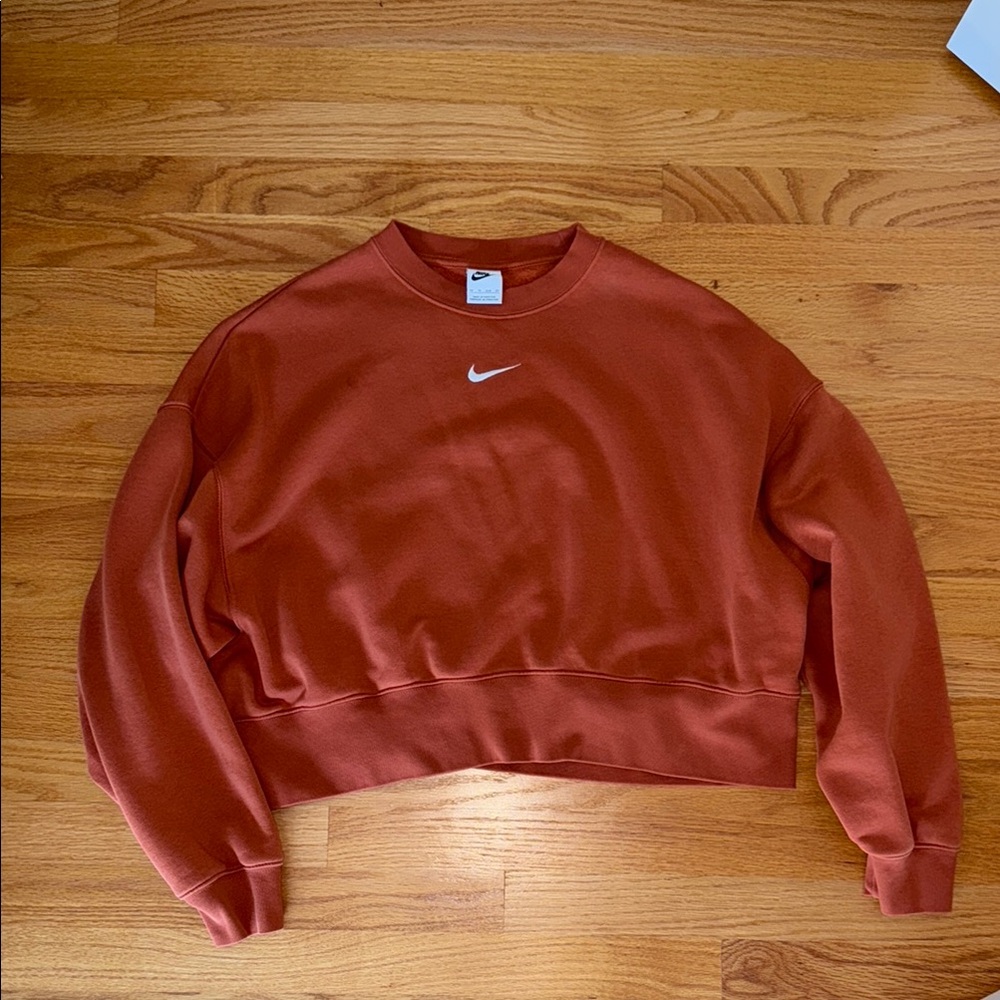 Nike Burnt Orange Cropped Sweatshirt